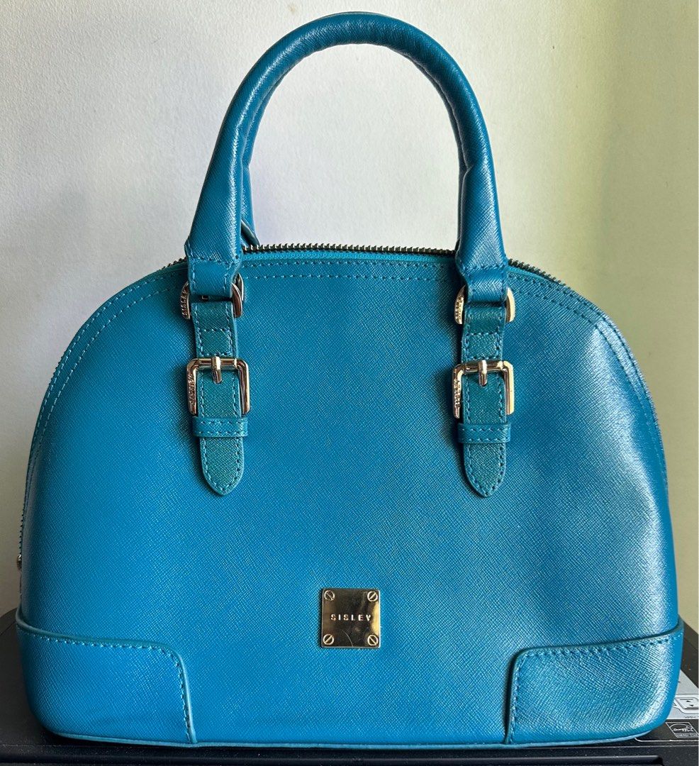 Sisley Alma (Category: Shoulder Bags) located in Quezon City. Submitted by JFSCloset (Listing ID 1283156151, Image 1). Description: .