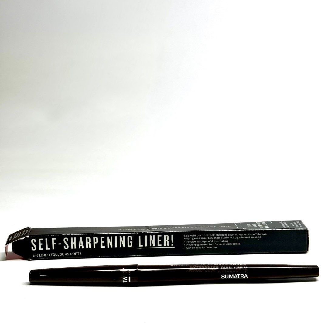 Smashbox Self-Shrpening Waterproof Liner (Category: Makeup) located in Santa Maria. Submitted by grave.ty (Listing ID 1283147845, Image 3). Description: Always sharp Waterproof Kohl Liner Shade: Sumatra Authentic 💯 Complete with box See photos for more details 💌Message for orders or offers Shipping via Flash Express ₱60-₱80 pesos shipping fee only .