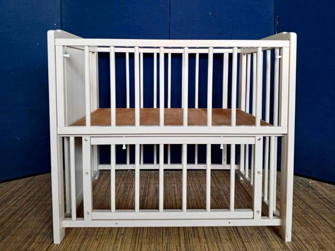 Snoopy bassinet sale