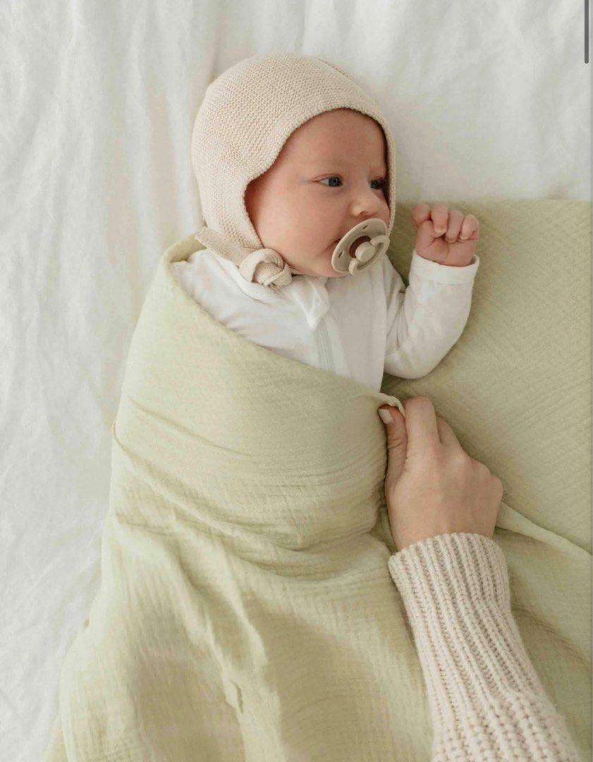 Pea 2025 pod swaddle