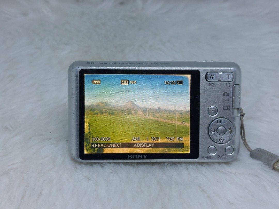 sony cybershot w630 ccd sensor (Category: Cameras) located in Manila. Submitted by jonrick.co (Listing ID 1283244349, Image 2). Description: sony cybershot w630 ccd sensor execellent working condition working flash working autofocus iasues: may excess light sa sides ng lcd medyo smokey fell which marami may gusto vintage vibe.