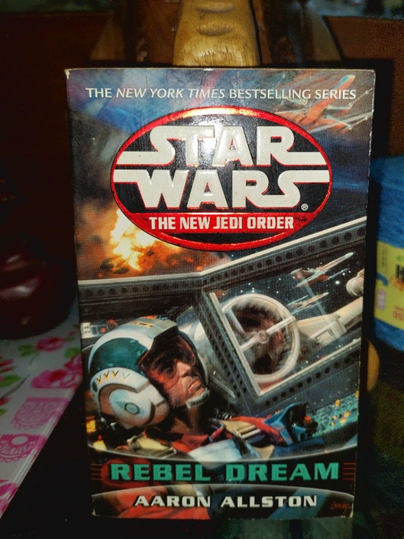 STAR WARS: THE NEW JEDI ORDER, Hobbies & Toys, Books & Magazines 