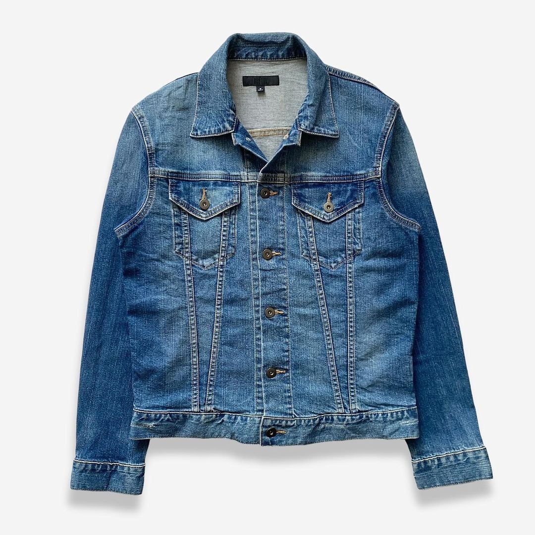 UNIQLO Men’s Slim Fit Stretch Blue Wash Denim Jacket (M)