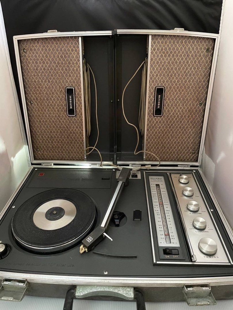 Vintage National SG-760A Briefcase Stereo Record Player with