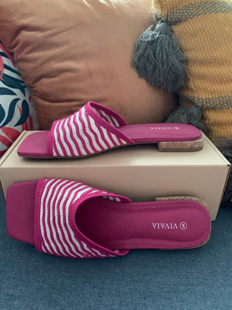 Wide band cheap flip flops