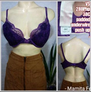 White Bra 36C on tag Sister sizes: 34D, 38B Push-up  Underwire Adjustable  strap Back closure Php200 All items are from US Bale., Women's Fashion,  Undergarments & Loungewear on Carousell