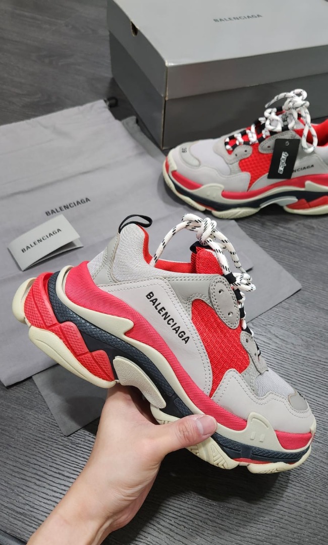 Red and grey top balenciaga