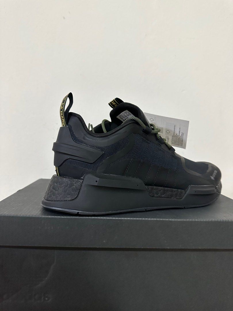 Nmd triple black gore tex store