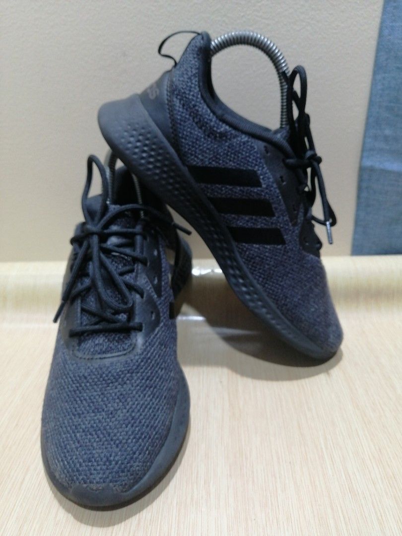 Youth size 4 shoes in sales women's