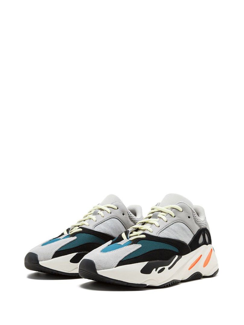 Nike top wave runner