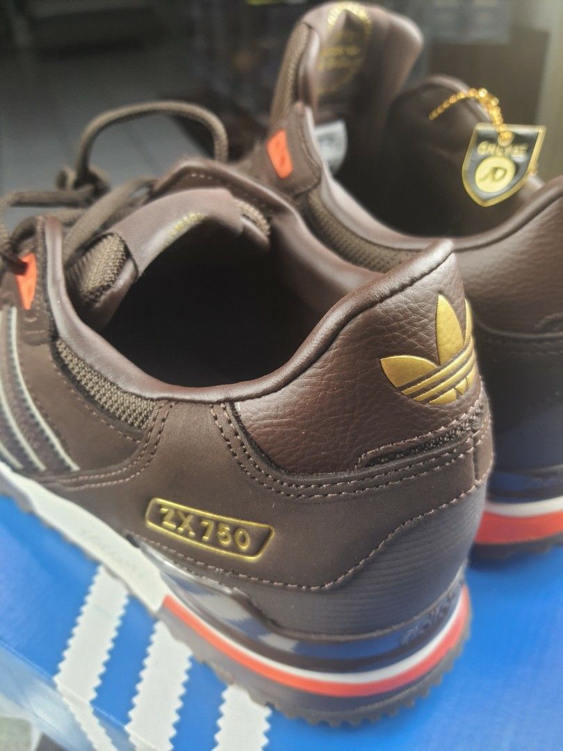 Brown adidas zx 750 online