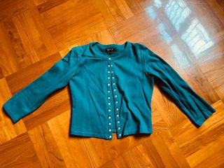 （分類：）位於 。 由 orcalili 提交（商品編號 1276792961，圖片 1）。簡介： 。