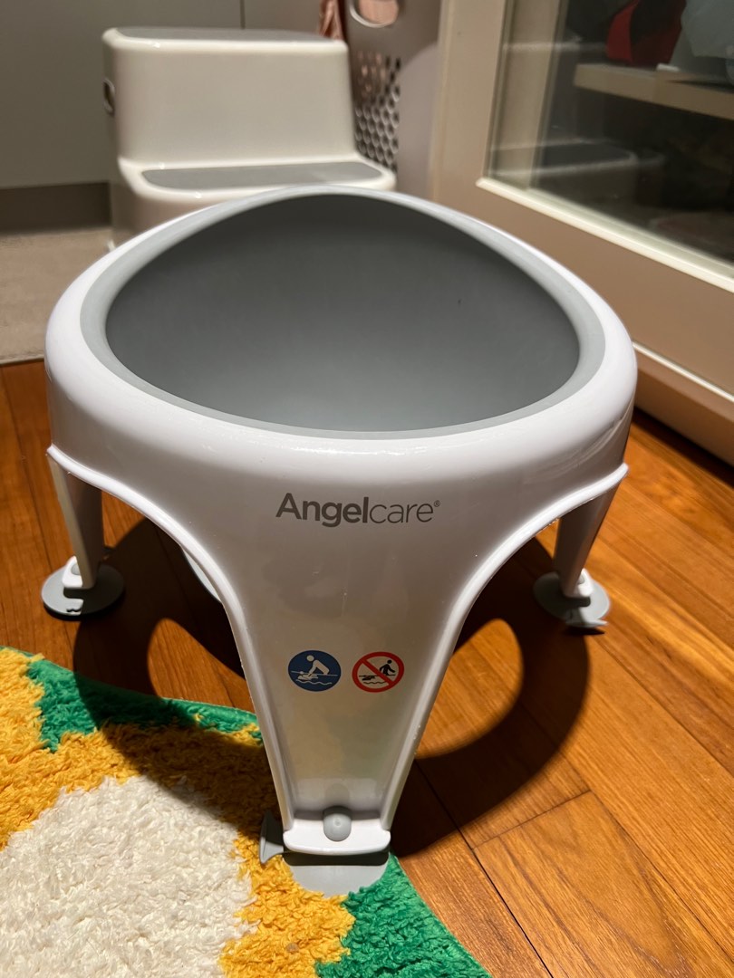 Angelcare baby bath seat support, Babies & Kids, Bathing & Changing