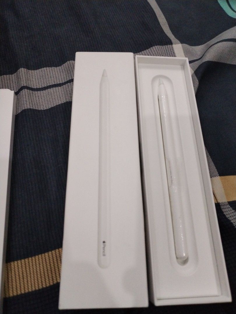 Apple Pencil 2nd Generation (Category: Other Gadgets) located in Makati City. Submitted by jborromn22 (Listing ID 1276525650, Image 1). Description: Sale sale sale Apple Pencil 2nd Generation See the attached picture for details With box Location: TANZA AND NAIC..