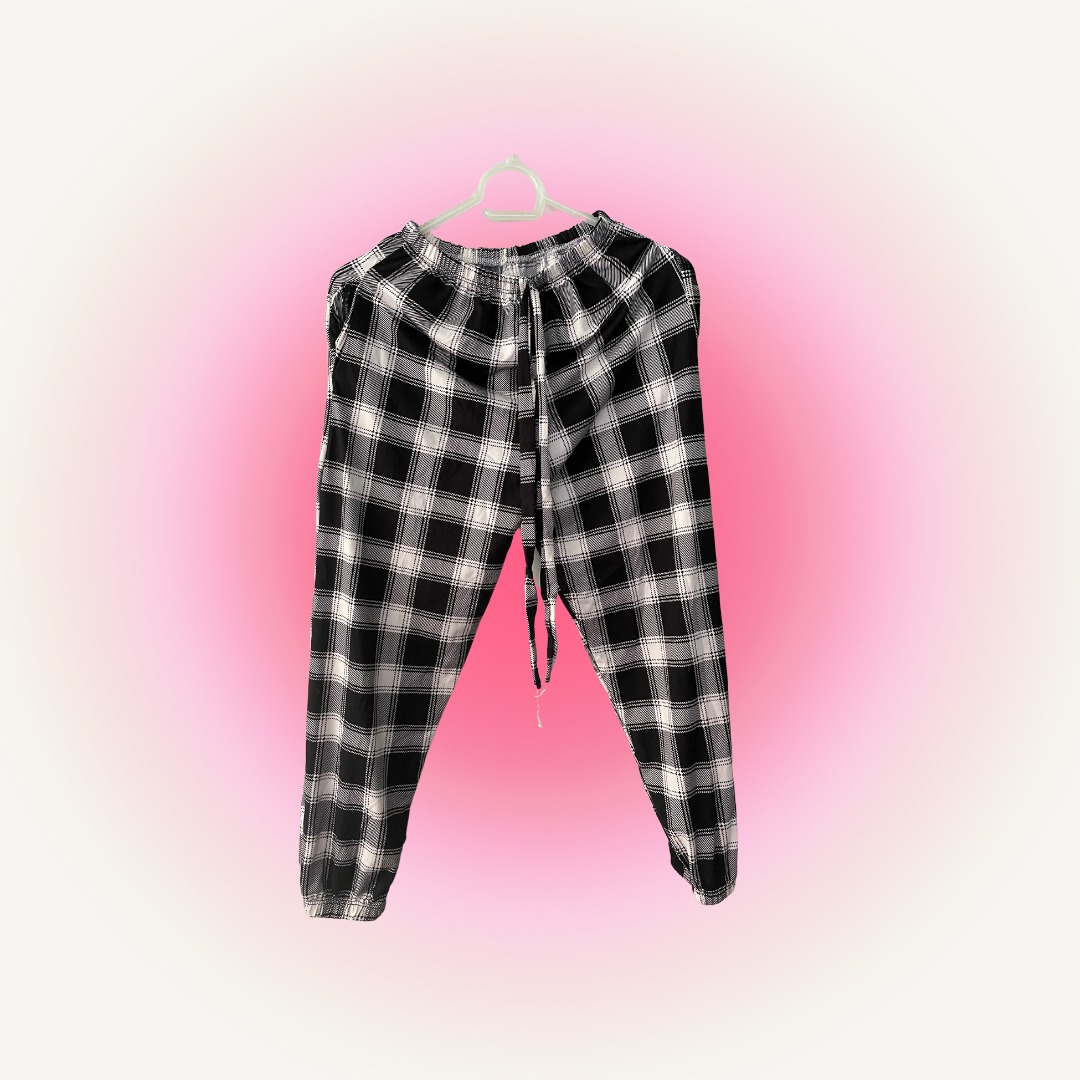 black-plaid-stretchable-pants-women-s-fashion-bottoms-other-bottoms
