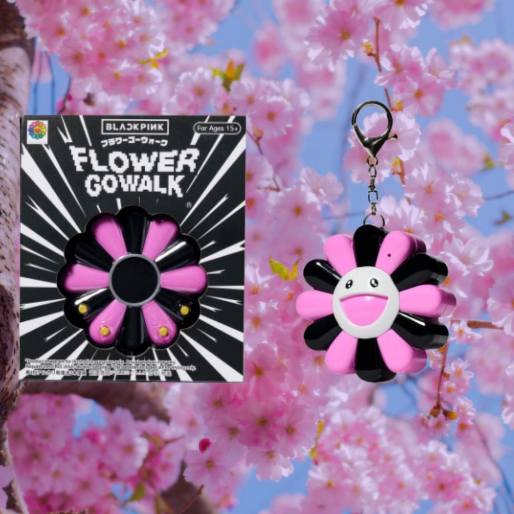 BLACKPINK + Takashi Murakami Flower Go Walk, Hobbies & Toys ...