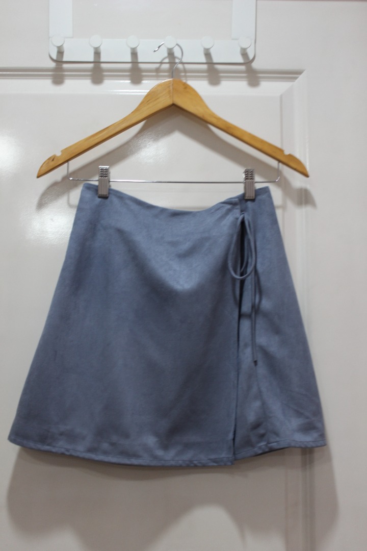 Velvet Wrap Skirt in Sugar