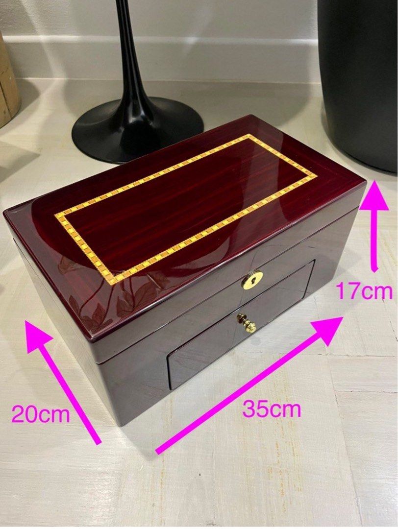Watch box in sale store