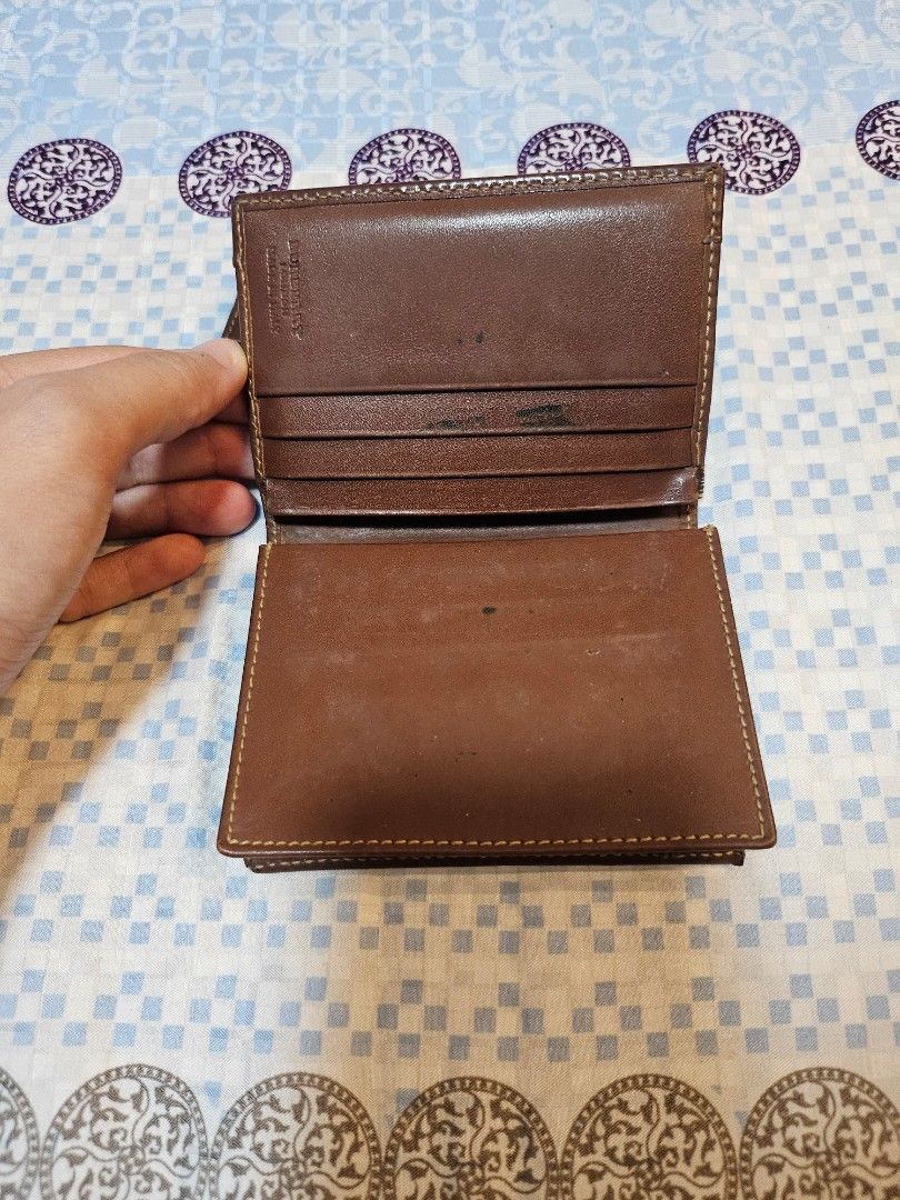 Burberry key deals wallet