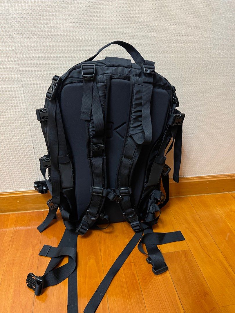 Burton ak 23l backpack deals