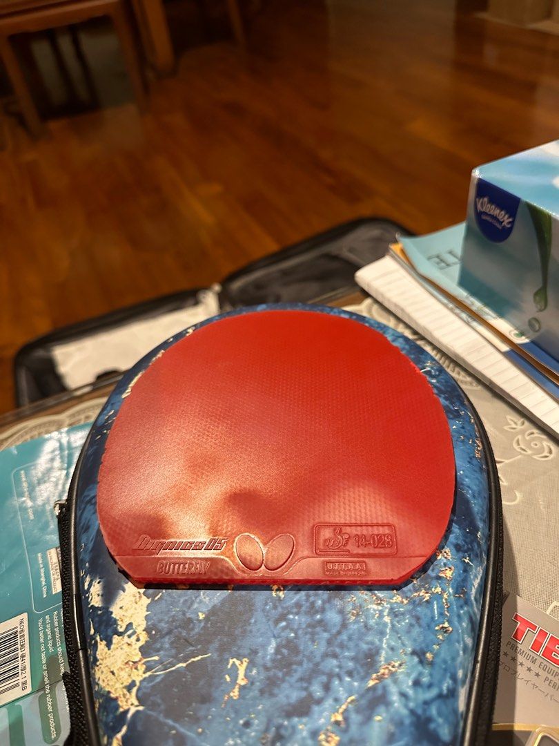 Butterfly Dignics 05 Table Tennis Rubber, Sports Equipment, Sports