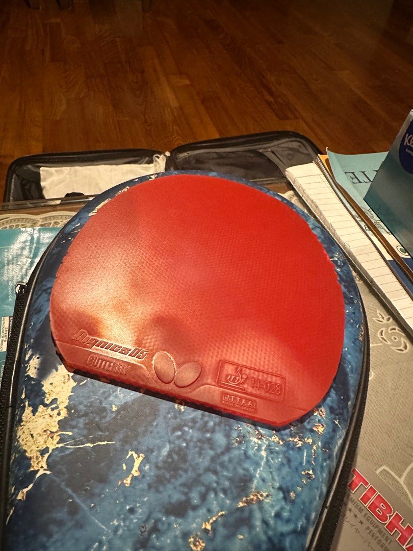 Butterfly Dignics 05 Table Tennis Rubber, Sports Equipment, Sports