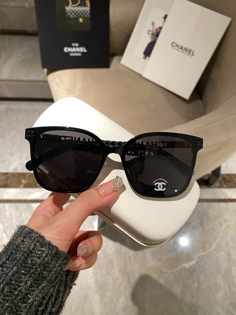 Chanel 5097q hot sale