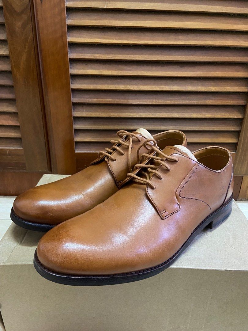 Clarks Edward Tan Leather Shoes