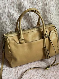 (Category: ) located in . Submitted by shopamor (Listing ID 1276569598, Image 1). Description: .