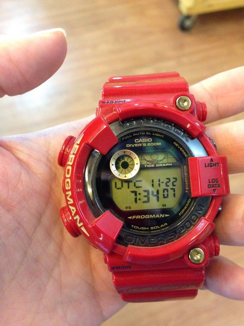 Frogman 30th anniversary red store