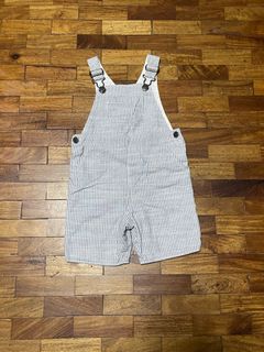 (Category: ) located in . Submitted by kascloset (Listing ID 1276576603, Image 1). Description: .