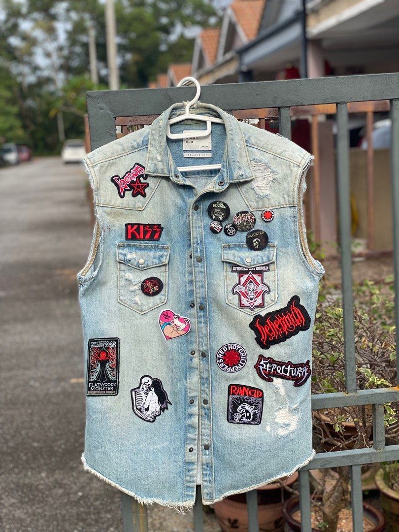 Custom patches for vest store