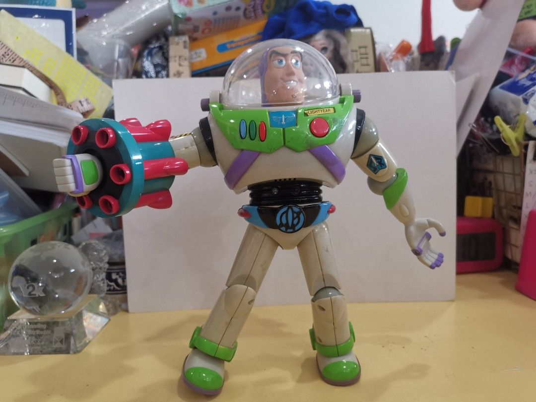 Buzz lightyear 2001 2025