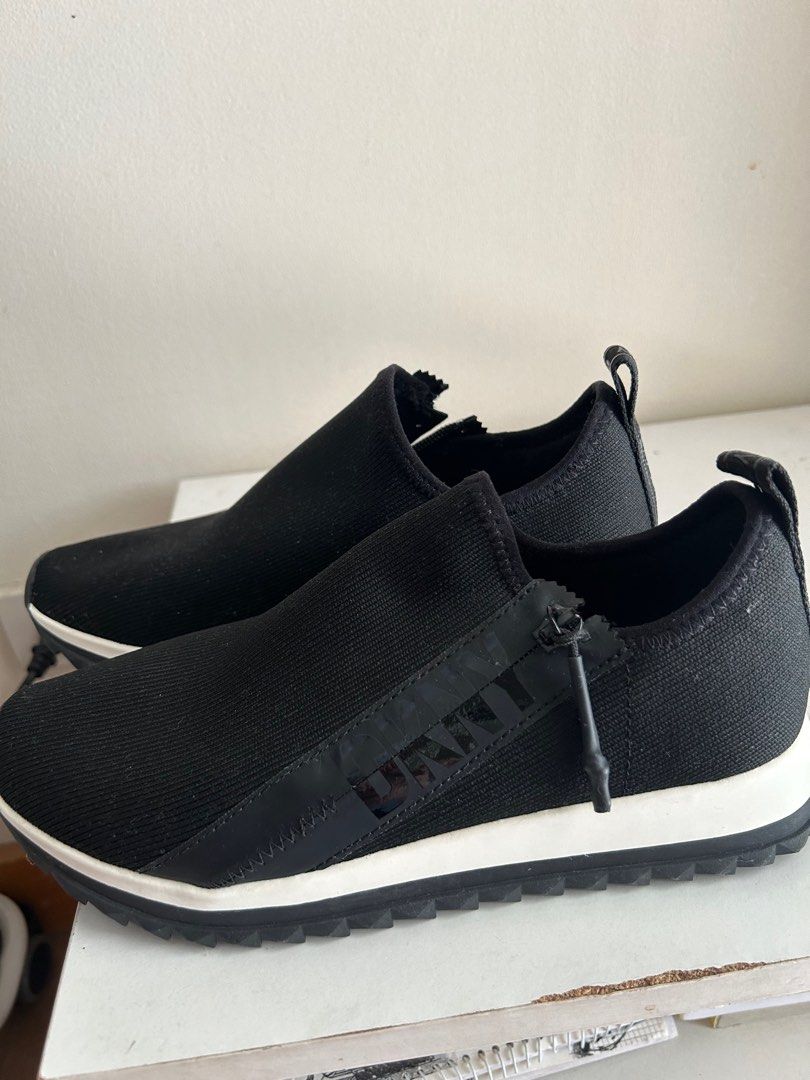 Dkny jerri slip on sneakers hotsell