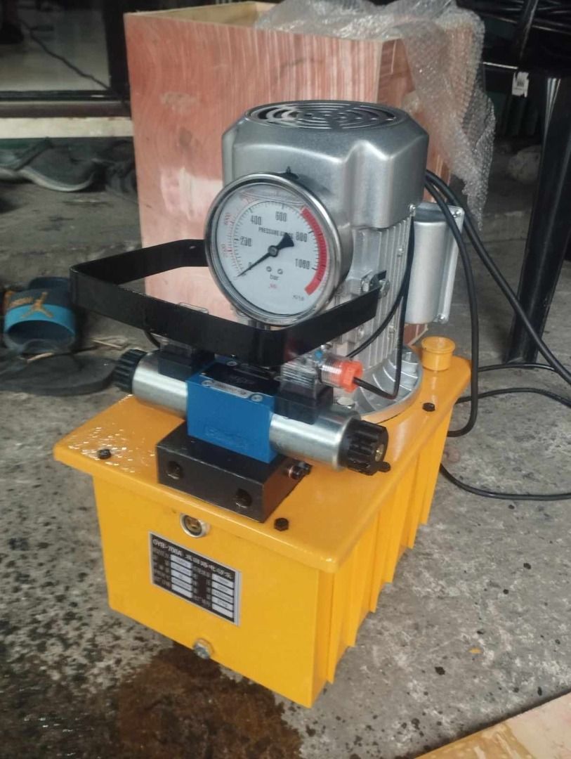 Double Action Hydraulic Pump (Category: Industrial Equipment) located in Manila. Submitted by 09970844038rean.hayai (Listing ID 1276482491, Image 1). Description: Double Action Hydraulic Pump Specs: 8 liters Price: 48,000.00 For Inquiries Globe:📞☎@0⃣-9⃣-9⃣-7⃣-0⃣-8⃣-4⃣-4⃣-0⃣-3⃣-8⃣ Smart:📞☎@0⃣-9⃣-3⃣-2⃣-6⃣-2⃣-2⃣-7⃣-1⃣-9⃣-7⃣ Email me@ 📫📑r-e-a-n.h-a-y-a-i-i-n-d-u-s-t-r-i-a-l-t-o-o-l-s-@-g-m-a-i-l.c-o-m PRICE MAY CHANGE WITHOUT PRIOR NOTICE‼️‼️.