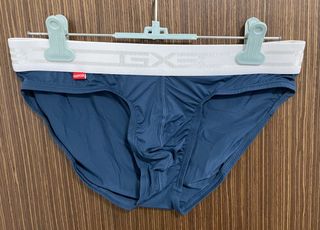(Category: ) located in . Submitted by one_mall_sg (Listing ID 1259261002, Image 1). Description: .