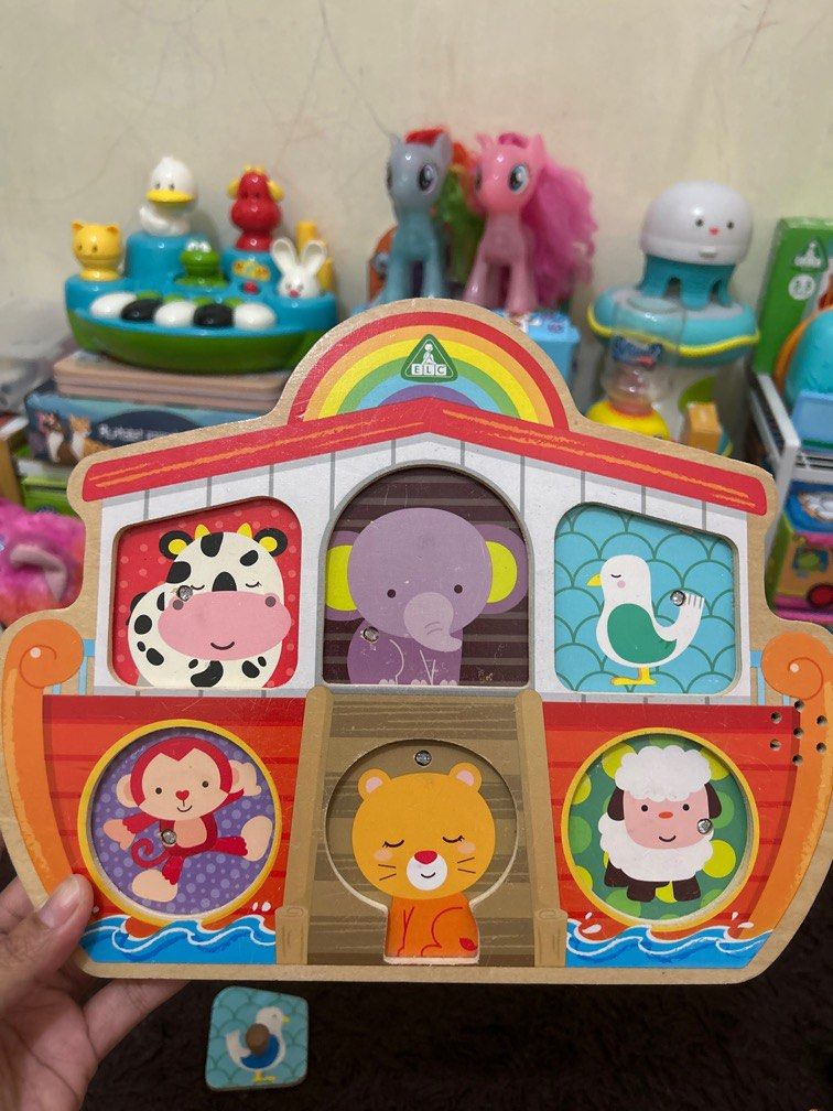 Noah's ark top sound puzzle