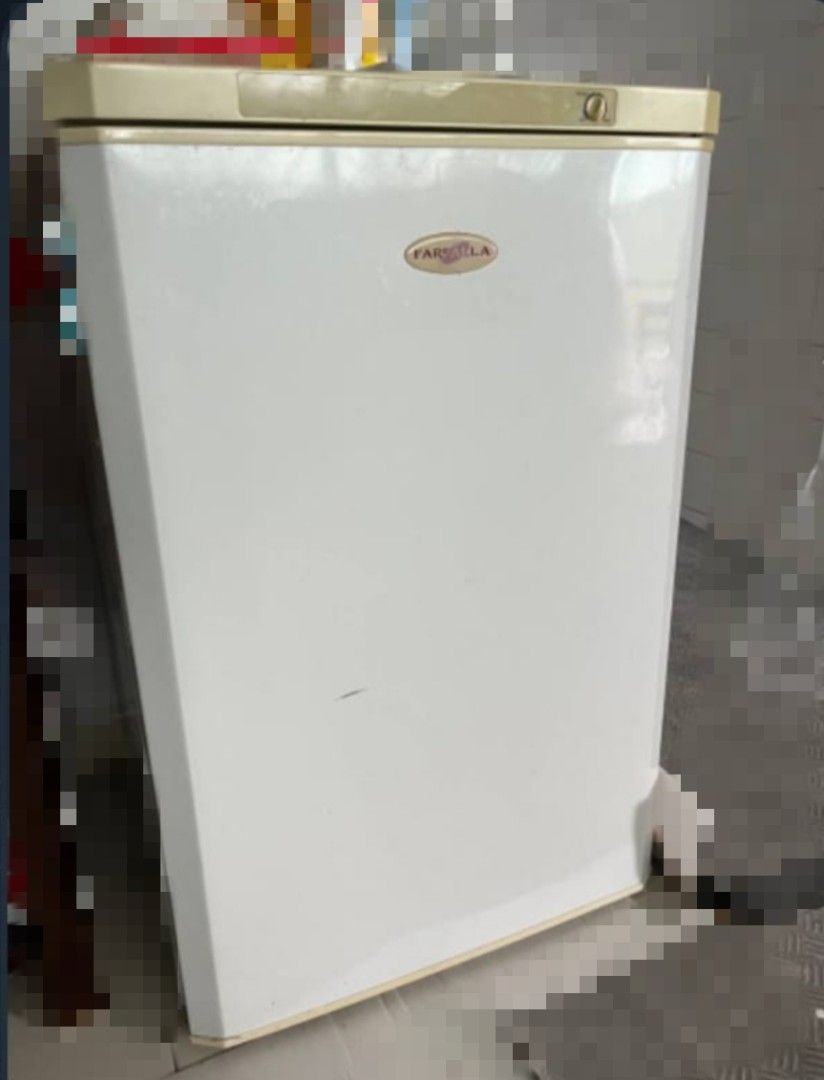 Farfalla 120L Upright Freezer (Ideal for breastmilk storage!), TV