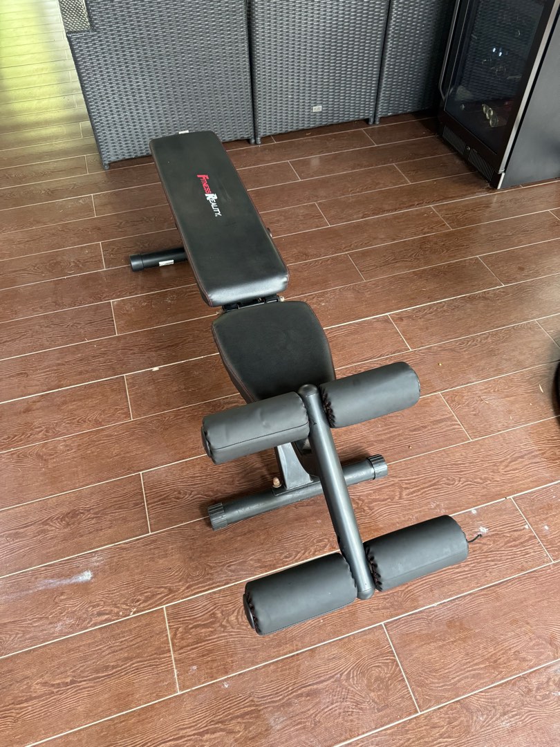 Fitness reality 2000 bench sales
