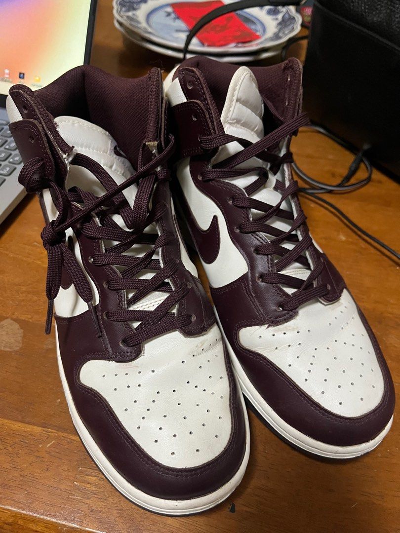 Authentic nike store dunks for sale