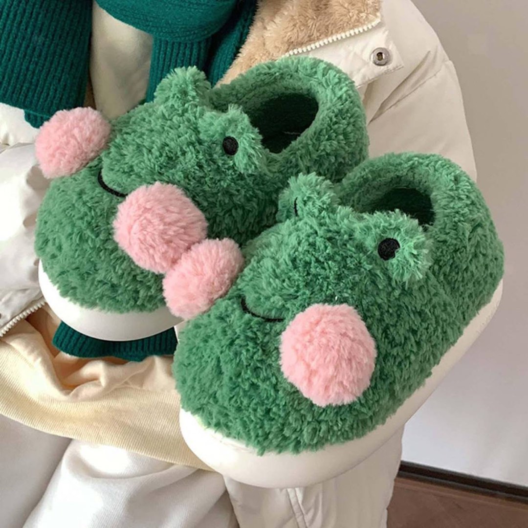 frog bedroom slippers Women s Fashion Footwear Flipflops and