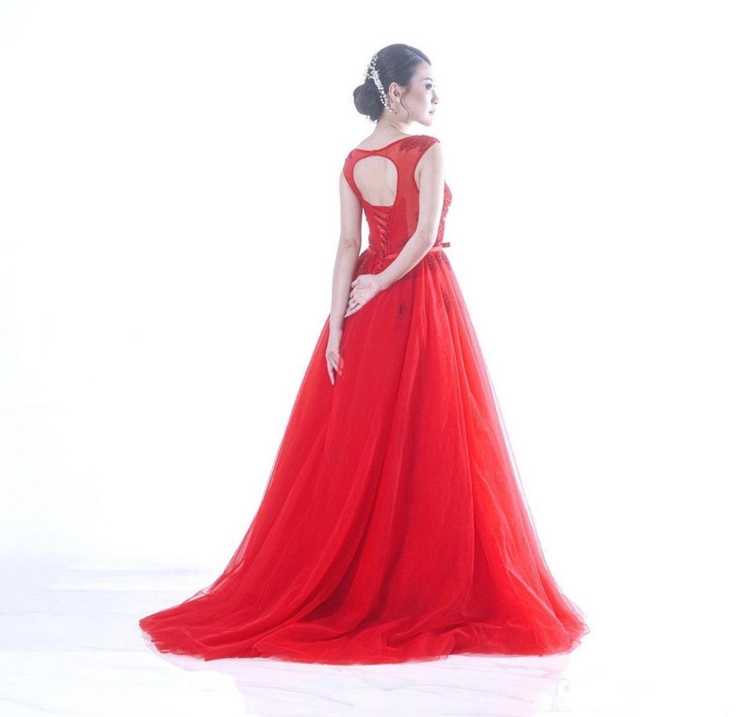 Gaun pesta BRAND NEW, Fesyen Wanita, Pakaian Wanita, Gaun & Rok di ...