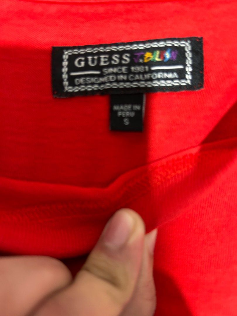 Guess x J Balvin Shirt (Category: Tshirts & Polo Shirts ) located in Cainta. Submitted by jkvi123 (Listing ID 1276517393, Image 3). Description: Price:PHP 550 Size: S on tag but fits M-L Dimensions: 20x29 Condition: 10/10 (Not thrifted) MOP: Gcash MOD: J&T Express .