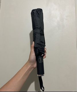 Heavy Duty UV Black Automatic Umbrella (10 Ribs)