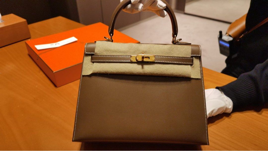Hermes tadelakt leather store