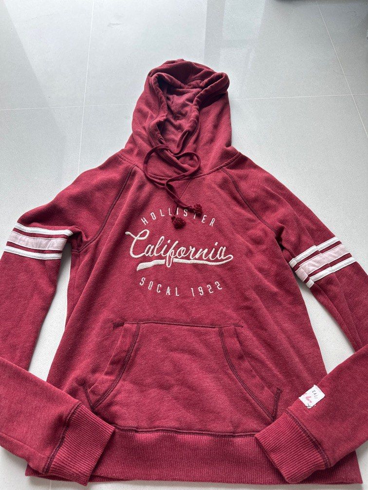 Red hollister discount zip up