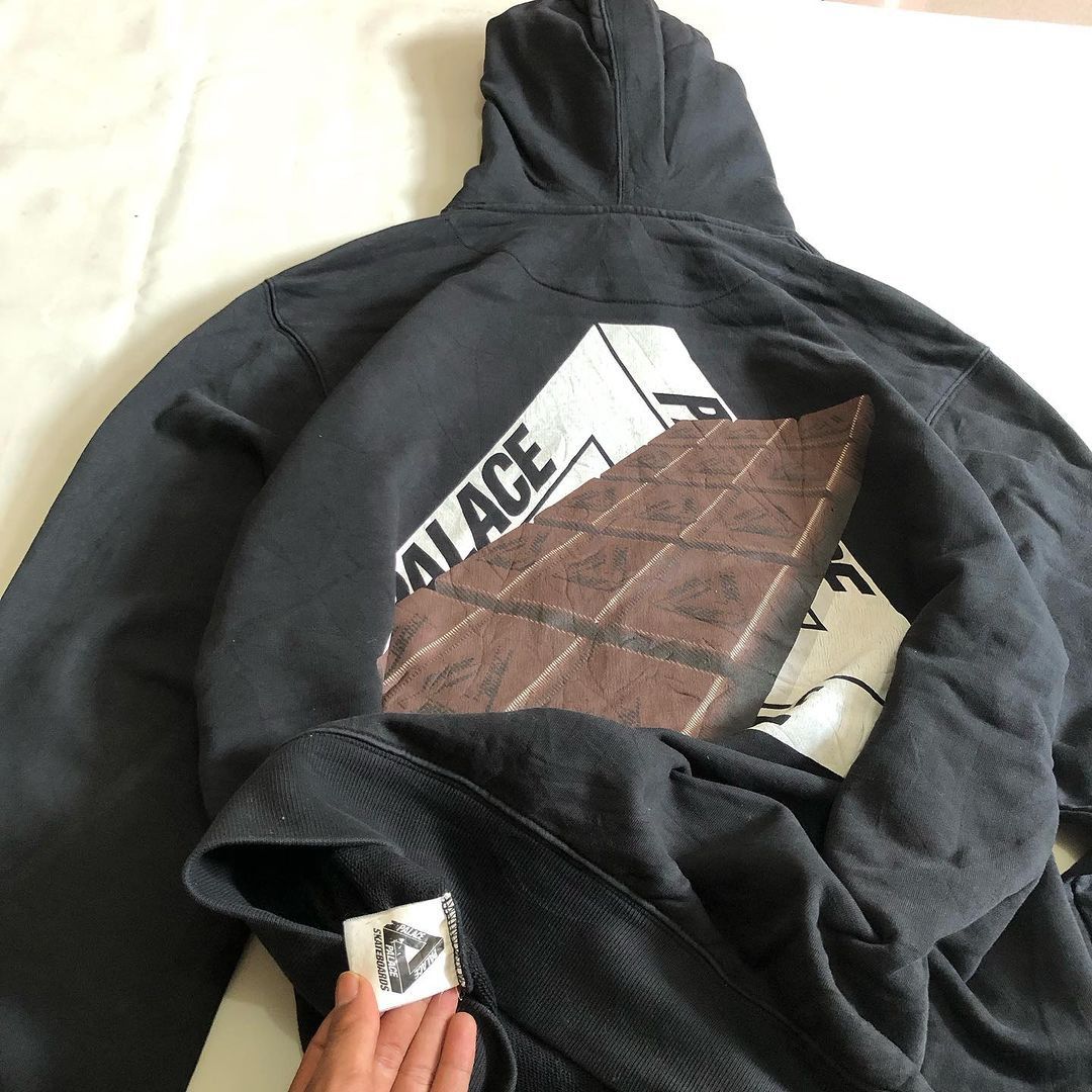 Palace deals chocolate hoodie