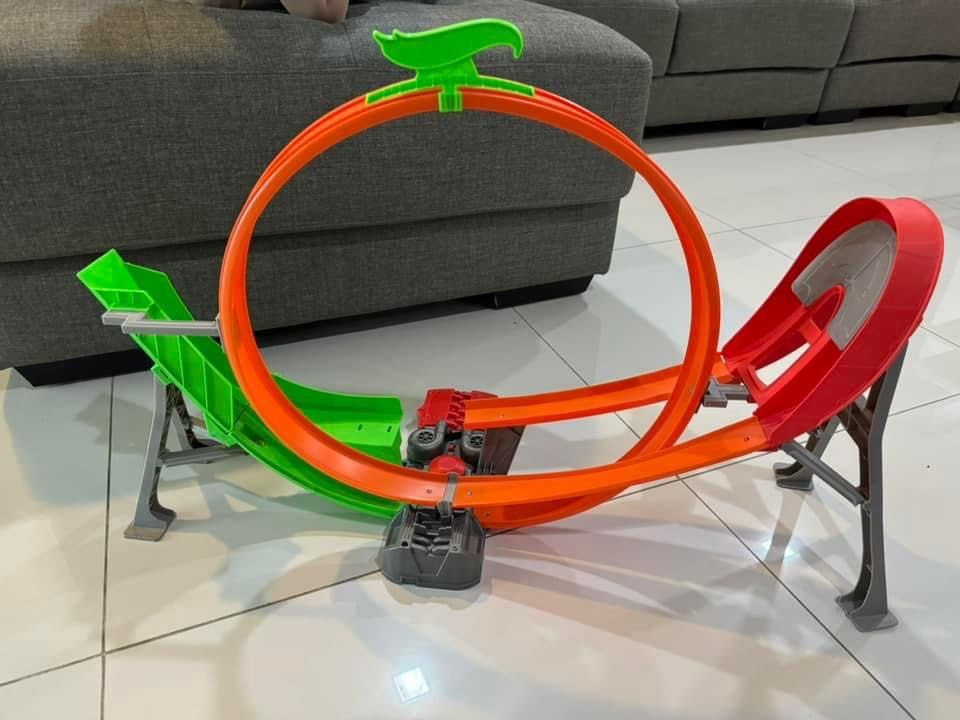 Hotwheels Power Shift track Hobbies Toys Toys Games on Carousell