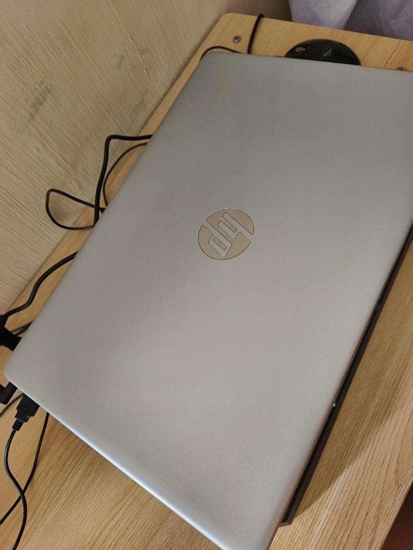 HP Laptop i5 15inches (Category: Laptops & Notebooks) located in Cavite. Submitted by judiesandcraym (Listing ID 1276568263, Image 2). Description: HP Laptop i5 15inches Lady owned (ako mismo) With charger and laptop bag All goods. No history of repair.