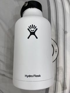 Hydro Flask in Juneberry 🍇  Trendy water bottles, Water bottle, Bottle